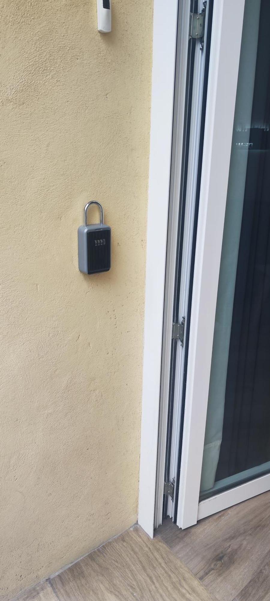 Apartamento Entero Junto A Cuatro Caminos Con Licencia Del Ayto De