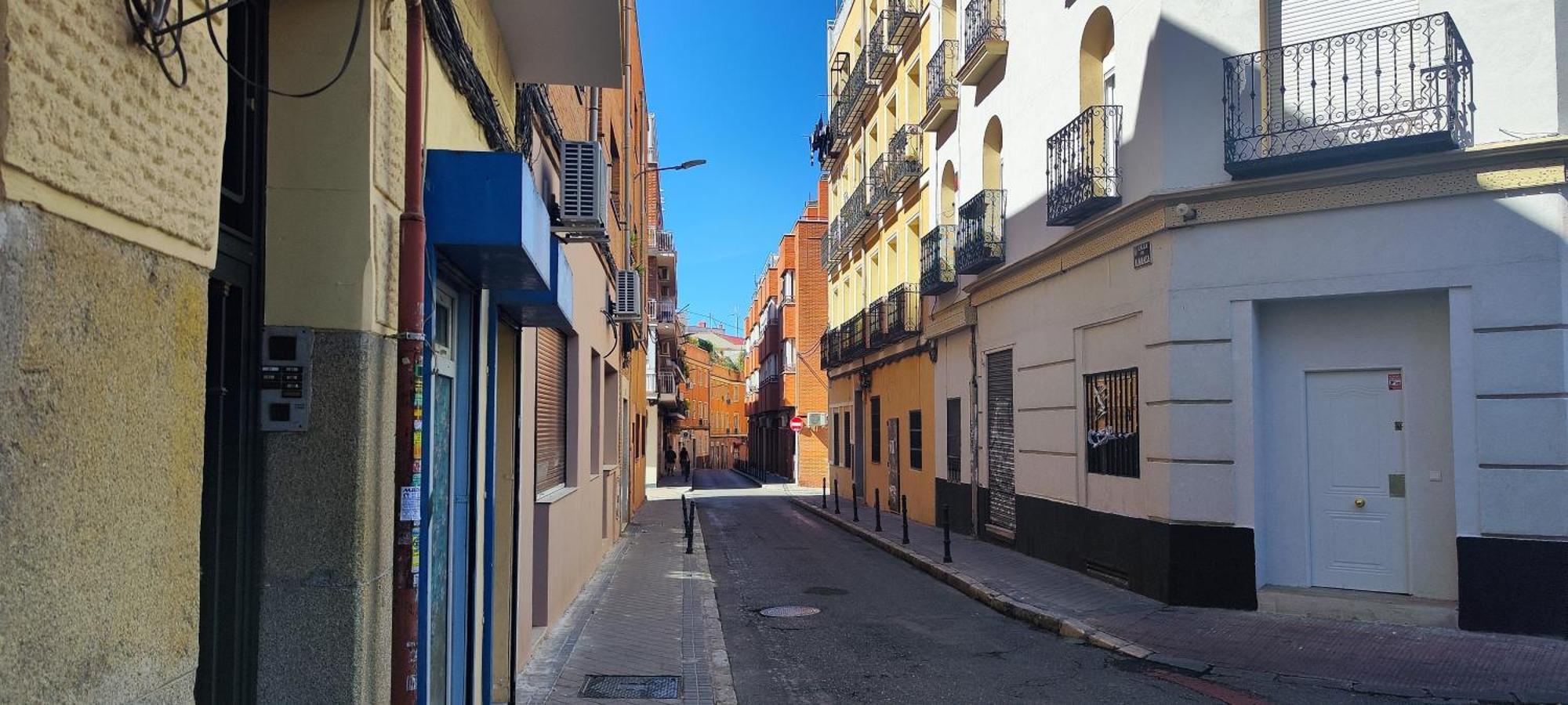 Apartamento Entero Junto A Cuatro Caminos Con Licencia Del Ayto De *